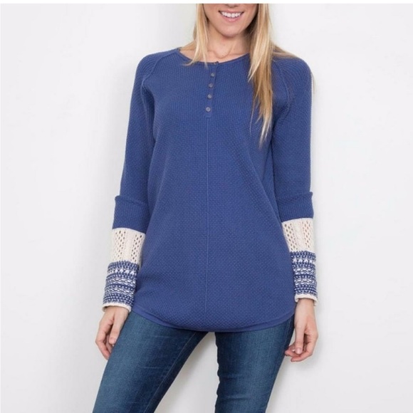 Simply Noelle Nordic Sweater waffle knit - Picture 2 of 9